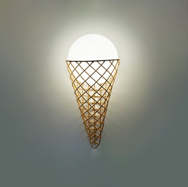 Waffle light
